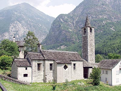 Vallemaggia: Die Steinkirche von Broglio