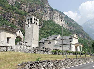 Vallemaggia: Wallfahrtskirche Madonna del Ponte