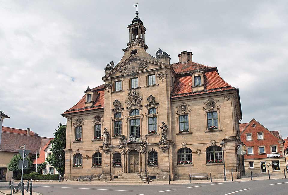 Spätbarockes Rathaus in Ellingen