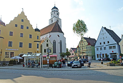Ortsmitte H&ouml;chst&auml;dt