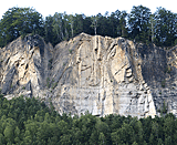 Felsw&auml;nde mit Gesichtern