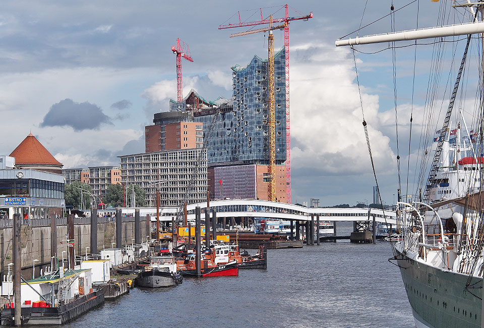 Hamburgs Hafen und Oper