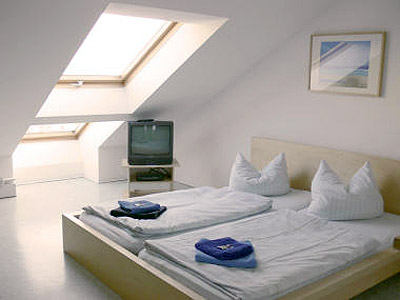 A bed Privatzimmer Dresden