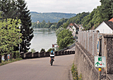 Hinunter zum Rhein