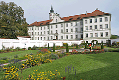 Kloster Schäftlarn am Morgen