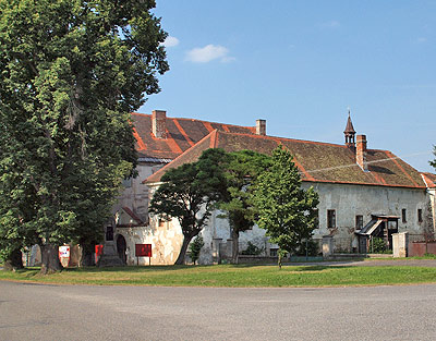 Kloster in Chrestovice