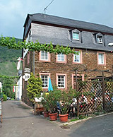 Weingut G&uuml;nter Comes, Wolf