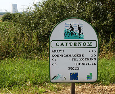 Radwegschild bei Cattenom