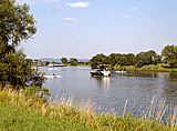 Ruhig flie&szlig;t die Mosel