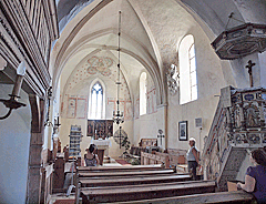 Kirchenschiff in Zodel