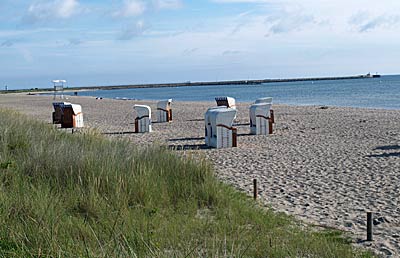 Ostseeküstenradweg: Strandkörbe bei Nordhagen