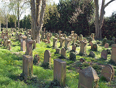 Radwege Südpfalz: Jüdischer Friedhof in Essingen