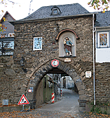 Rheintalradweg: Stadttor von Rhens