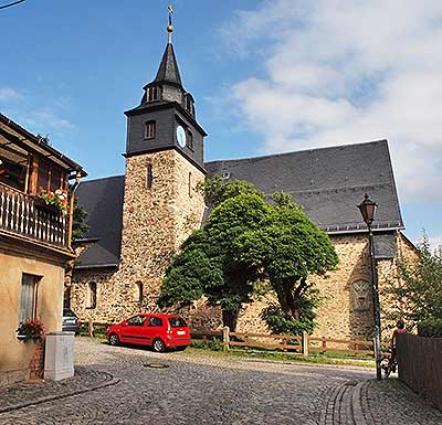 Kirche in Saalburg