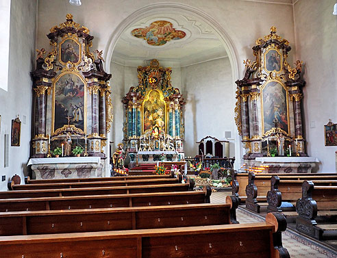 Kurz vor Schömberg liegt die Wallfahrtskirche Palmbühl