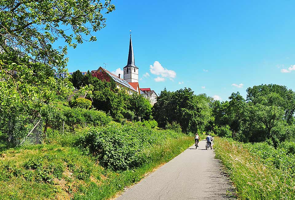 Der Brenztalradweg führt von Königsbronn bis zur Donau