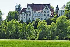 Blick auf Burg Jagsthausen