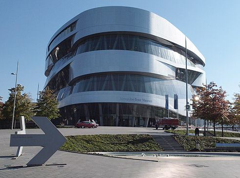 Unverwechselbar in Form und Farbe - das Daimler-Benz-Museum