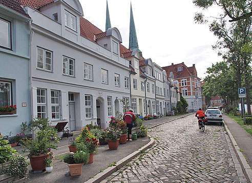 Häuserreihe mit schönen Bürgerhäusern in Lübeck