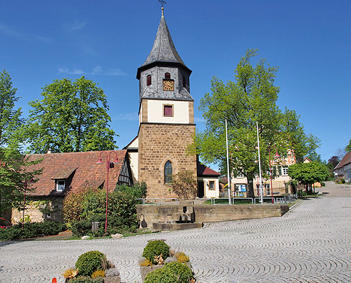 Die schöne Kirche in Oberderdingen