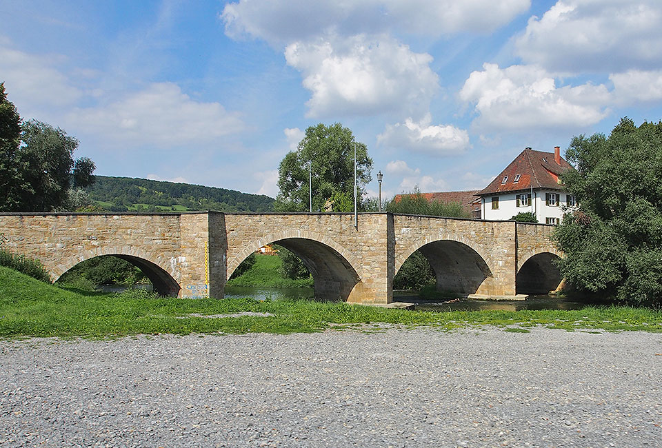 Brücke nach Igersheim