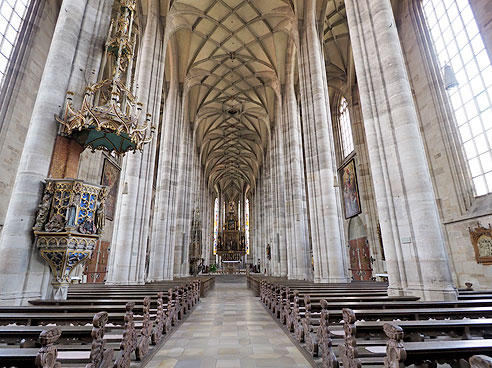 Gotisches Kirchenschiff Münster St. Georg