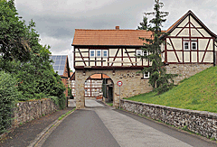 Historisches Torhaus in Urspringen