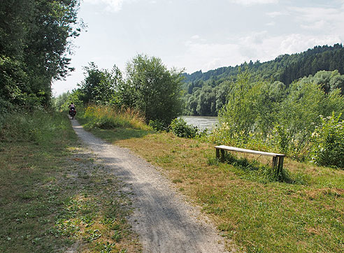 Uferweg an der Drau