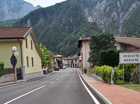 Ortseingang von Resiutta