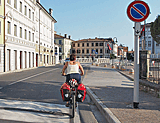 Gut ausgebauter Radweg