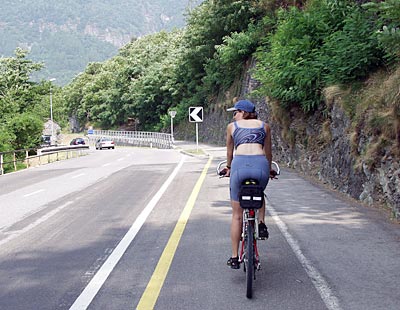 Vallemaggia: Visletto Hier geht es wieder auf den Radweg