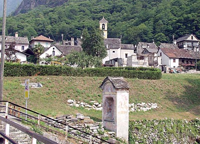 Vallemaggia: Der Ort Giumaglio