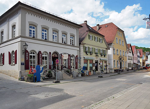 Lebendige Altstadt in Pappenheim