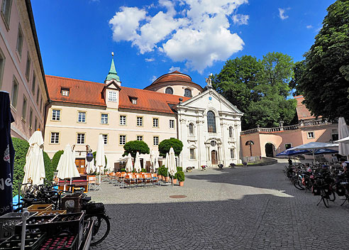 Biergarten Weltenburg