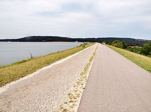 Staumauer am Brombachsee