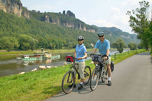 AugustusTours: Elberadweg