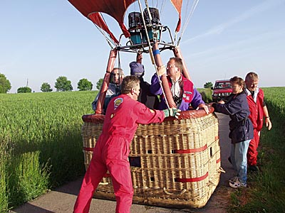 Landung auf der Stra&szlig;e