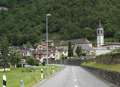 Cavergno im Maggiatal