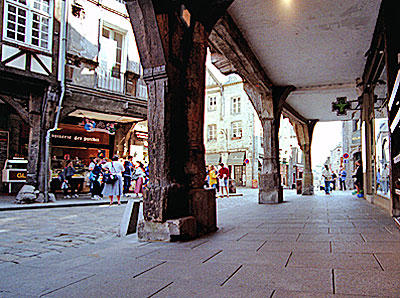 Dinan