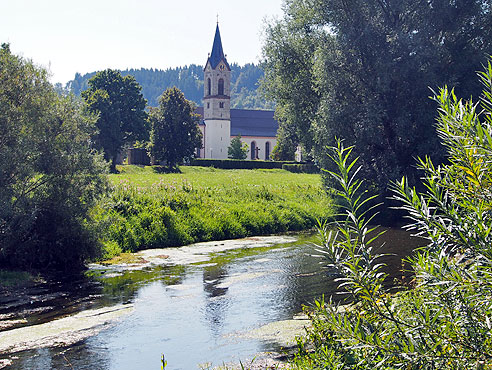 St. Petrus und Jakobus Nendingen