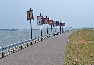 Abwechslung sind nur die Schilder