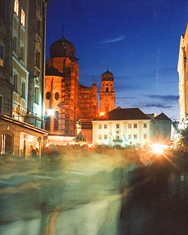Passau bei Nacht