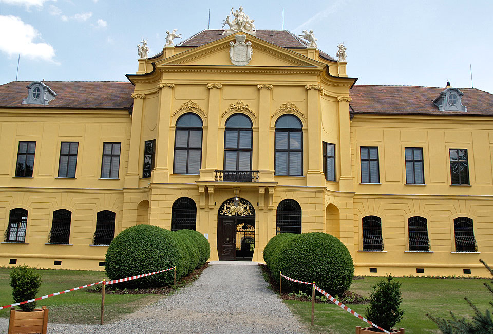 Donauradweg: Schloss Eckartsau