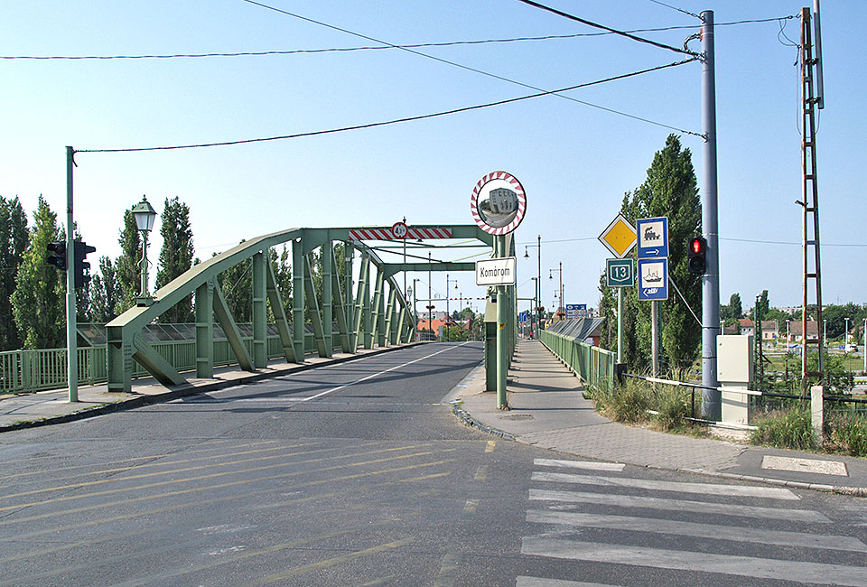Brücke der Freundschaft in Komarom