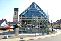 Vor dem Römermuseum