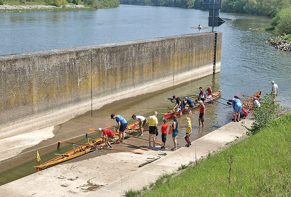 An der Staustufe Poikam