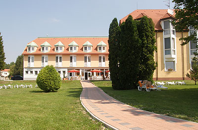 TERMAL HOTEL AQUA & Camping