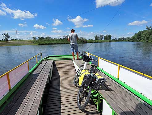 Gierseilfähre bei Lucek