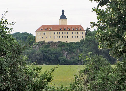 Schloss Neuhirschstein