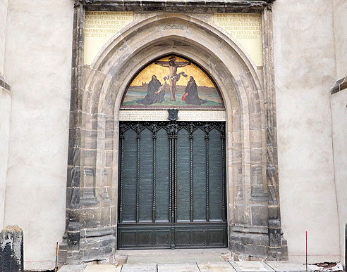 Thesentür an der Schlosskirche